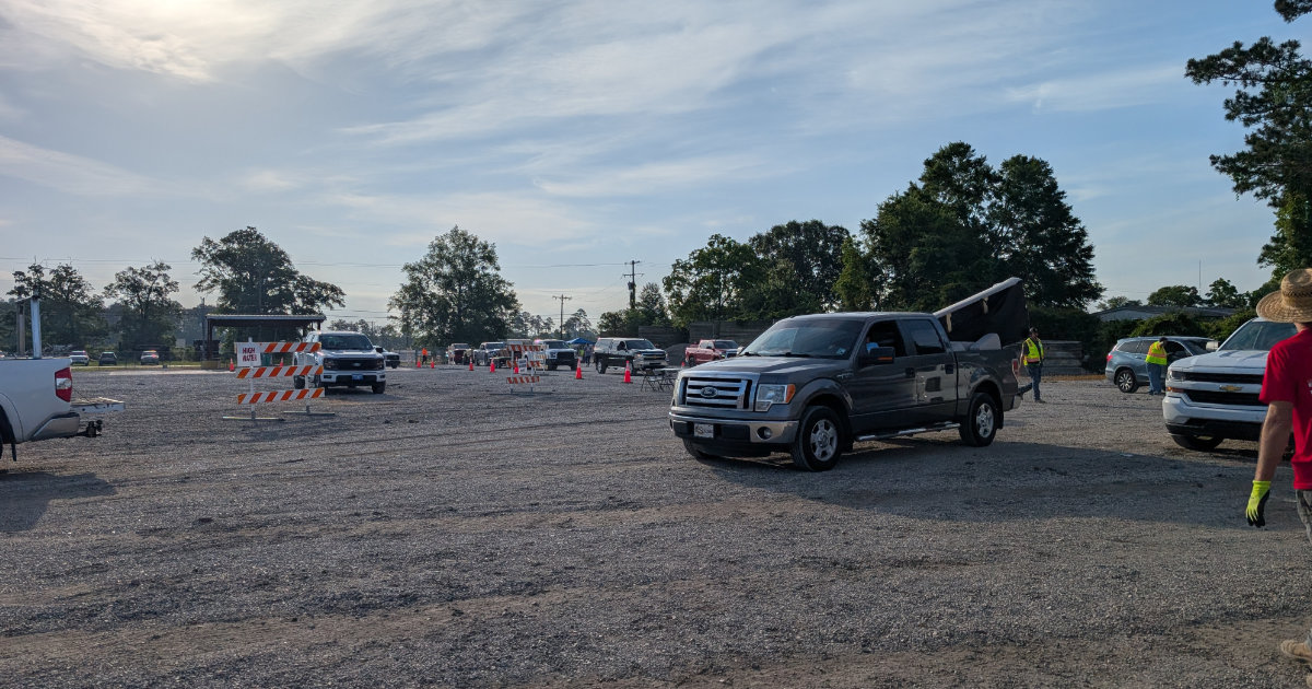 Queue of vehicles entering the event